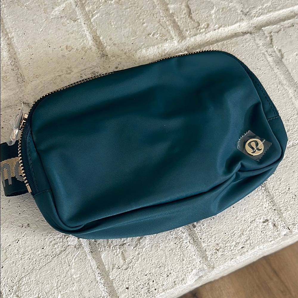Lululemon Teal Belt Bag